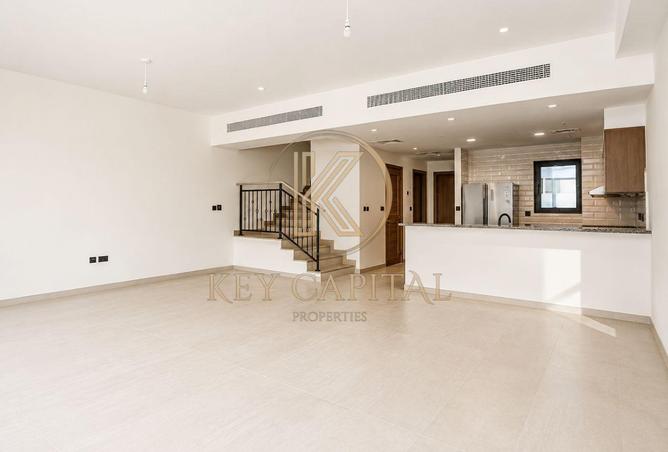 5-bedroom townhouse at Santorini, DAMAC Lagoons — image 2